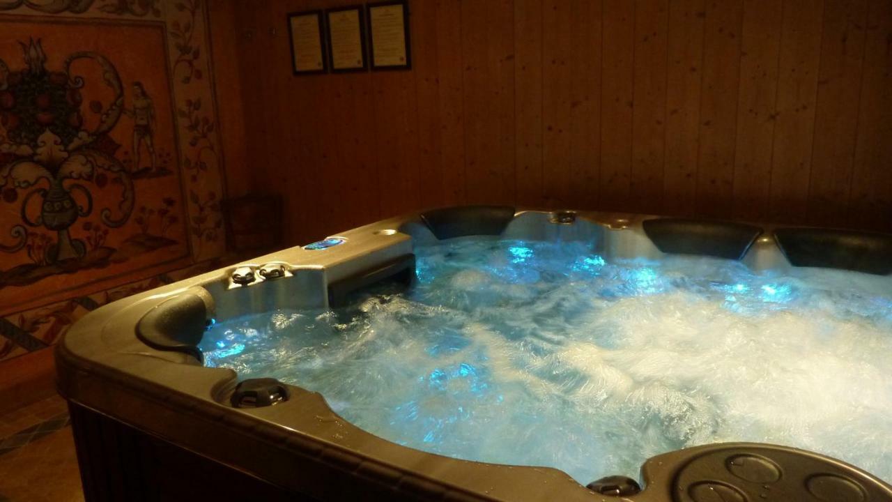 圣乔治小屋酒店 梅杰夫 外观 照片